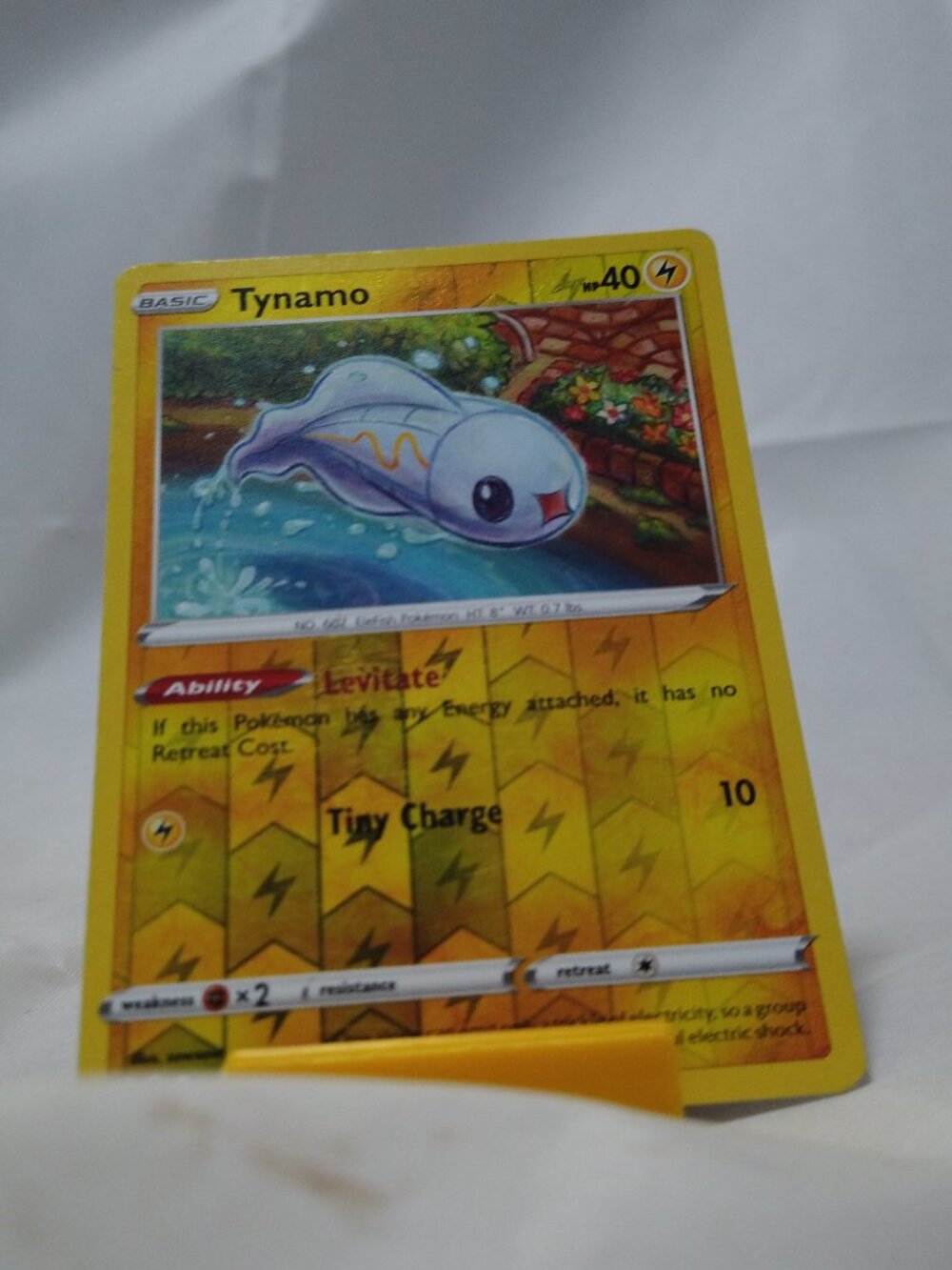 Pokemon Tynamo 57/185 Vivid Voltage Card Common Reverse Holo HP